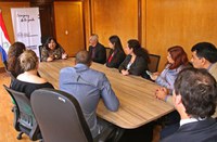 Ministra del MINNA se reunió con técnicos de primera infancia del Brasil