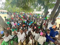 Proyecto Más Allá del Algodón combate el hambre y amplía el acceso al agua en Tanzania