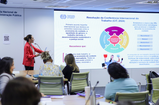 Academia de Cuidados discute trabalho decente e igualdade para promover justiça social