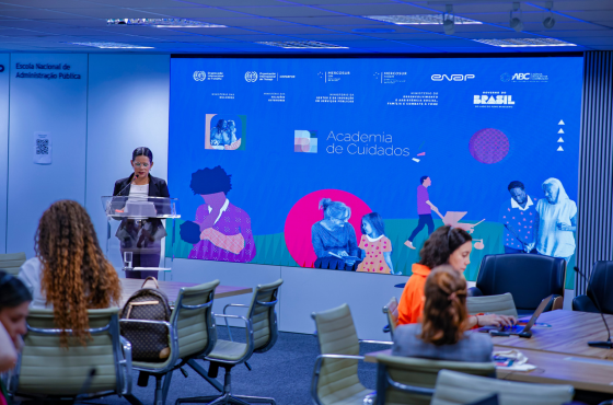 Academia de Cuidados discute trabalho decente e igualdade para promover justiça social