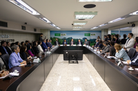 Brasil avança na modernização do registro de defensivos agrícolas com lançamento do SISPA