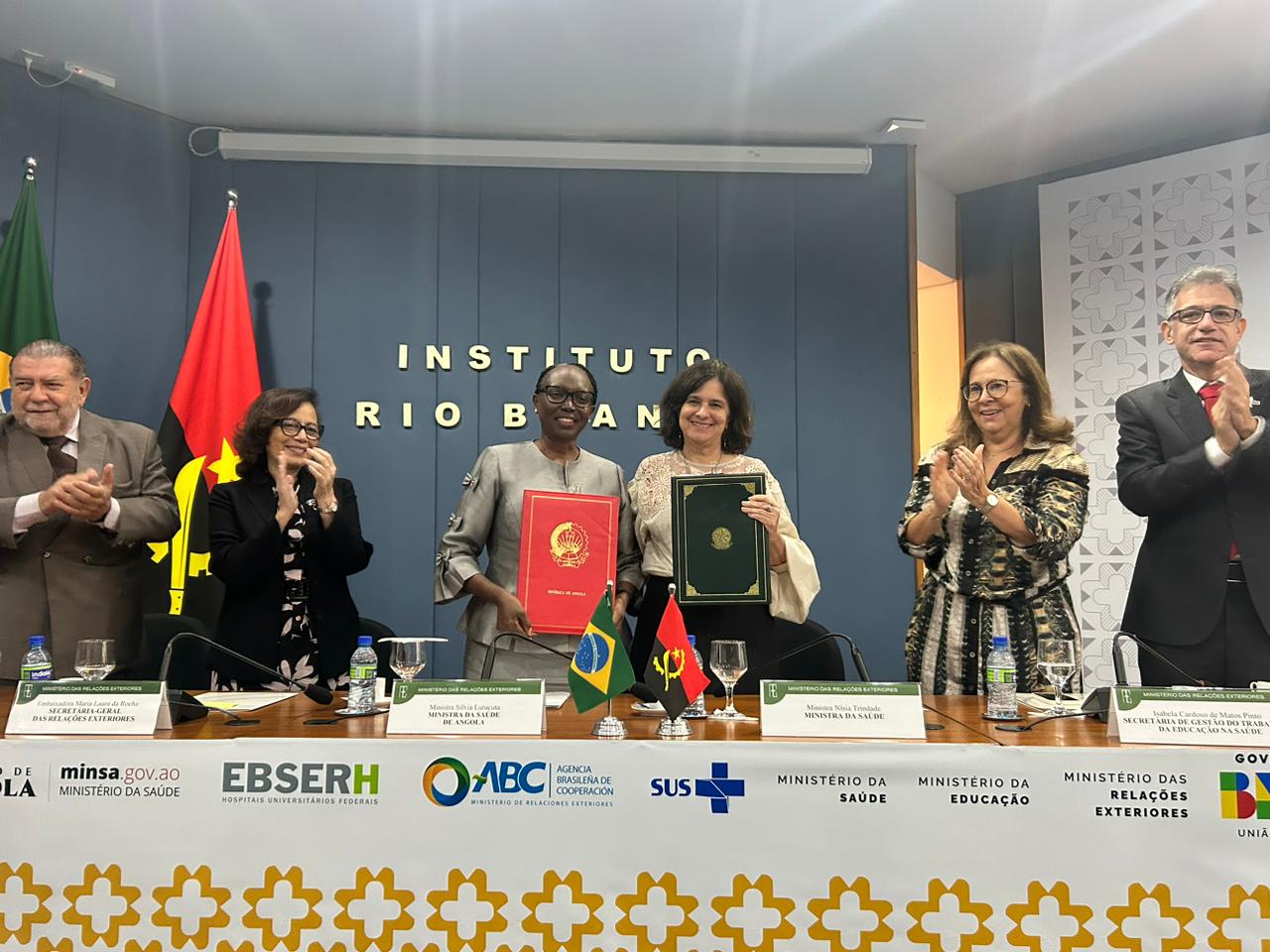Parceria irá contribuir para a formação de 38 mil profissionais angolanos até 2027