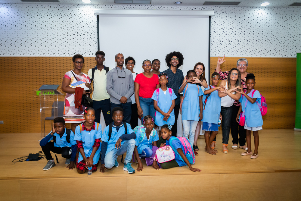 Cooperação brasileira elabora 1º Dicionário da Língua Gestual Cabo-verdiana 11.JPEG