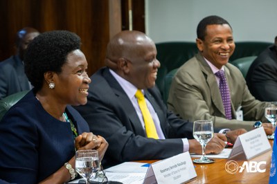 Delegação de Uganda vem ao Brasil conhecer Programa de Alimentação Escolar 6.JPEG