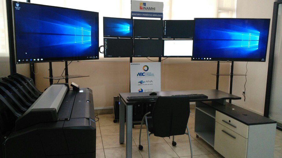 Equador lança sala de situação para monitoramento hidrometeorológico na semana do 8º Fórum Mundial da Água.JPEG