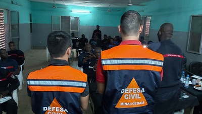 Missão humanitária ao Mali analisa soluções contra inundações no país africano 2.JPEG