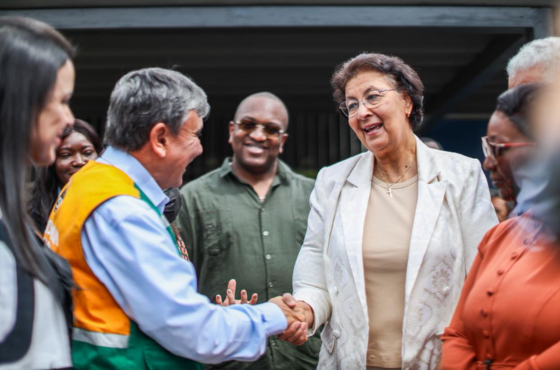 A presidenta do Suriname, Jennifer Geerlings-Simons, visitou o Centro de Referência de Assistência Social (CRAS) do Guará, no Distrito Federal