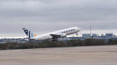 Missão Humanitéria Canadá_saida do avião _18.jpg