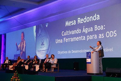 Representantes da República Dominicana e da Guatemala participam do Encontro Anual do Cultivando Água Boa.JPEG