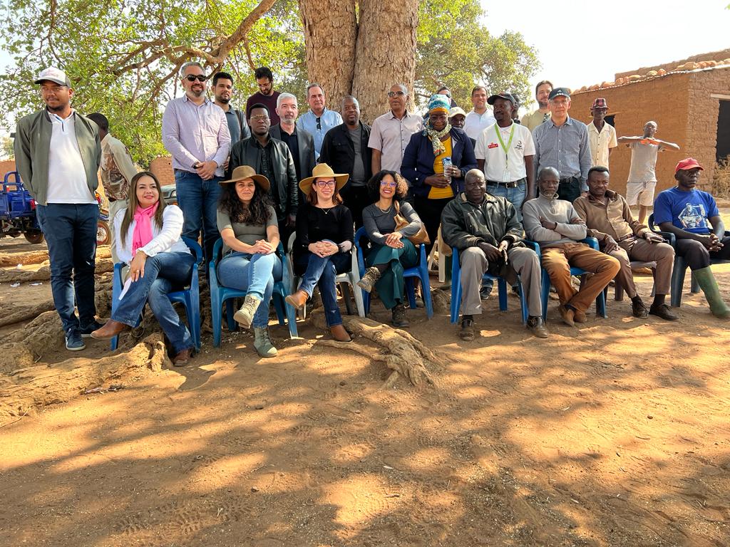 Encontro  com o vice-governador da província do Cunene_001.jpeg