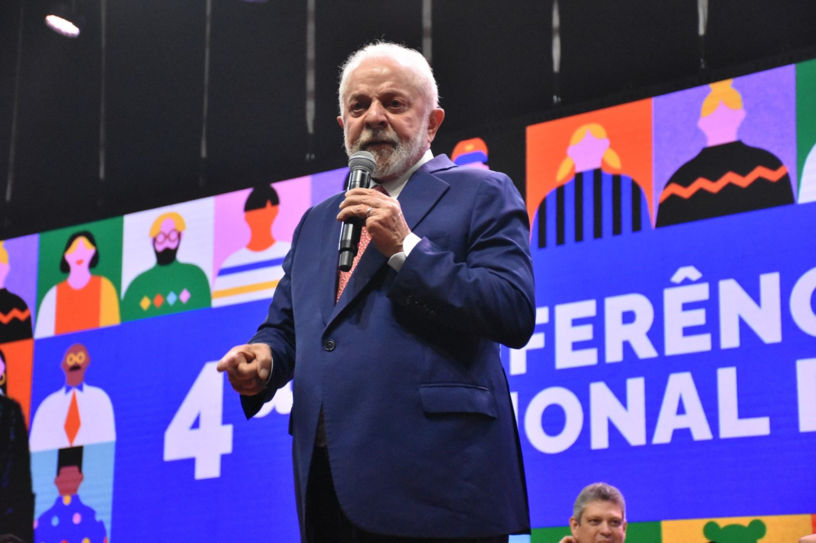 Treze países da América Latina, Caribe e África debatem políticas de juventude no Sul Global1.png