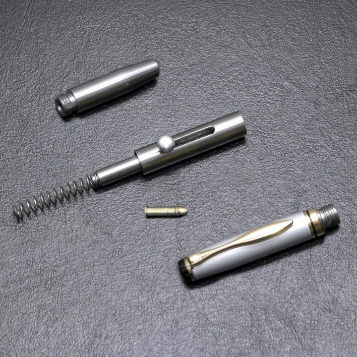 Objeto com capacidade de disparar um projétil