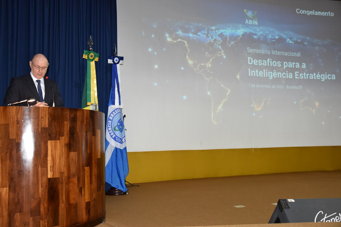 Diretor-geral da ABIN faz abertura do evento