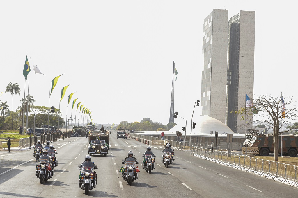Desfile cívico em Brasília, no 7 de Setembro de 2024 (foto: Joédson Alves/Agência Brasil)