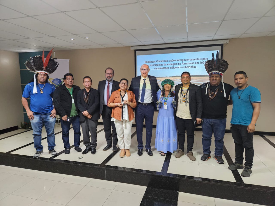 Direção da ABIN com lideranças indígenas