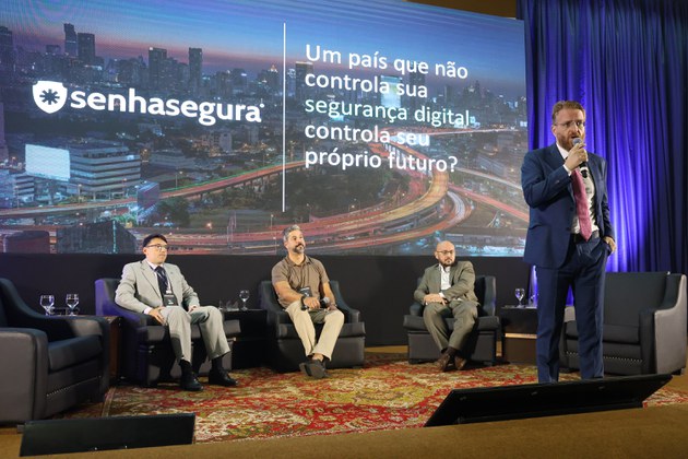 Marcus Scharra, da Senha Segura, falou sobre segurança cibernética e interferência externa