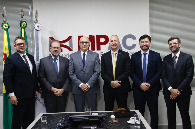 Diretores da ABIN e integrantes do Ministério Público do Acre