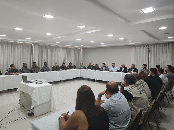 Operações de desintrusão em terras indígenas foram debatidas