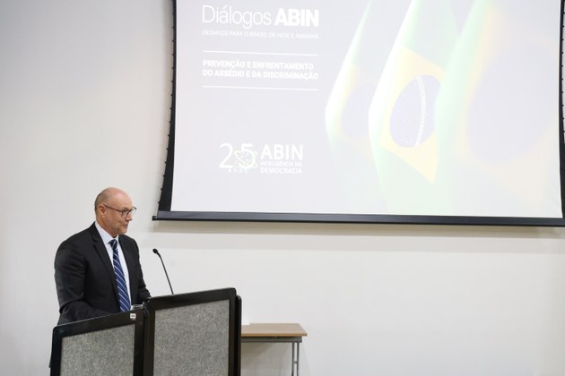 Diretor-geral da ABIN apresenta novo Plano de Enfrentamento do Assédio e da Discriminação