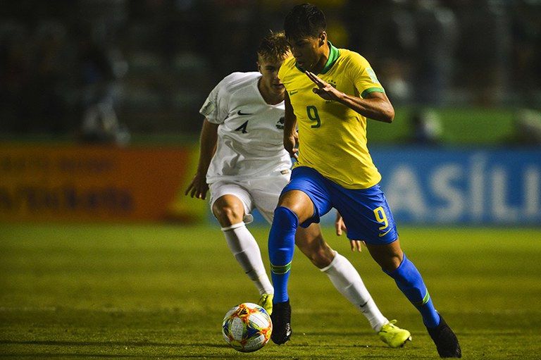 Jogo entre Brasil e Nova Zelândia no estádio Bezerrão (30/10/2019) / Foto: Marcello Casal Jr - Agência Brasil