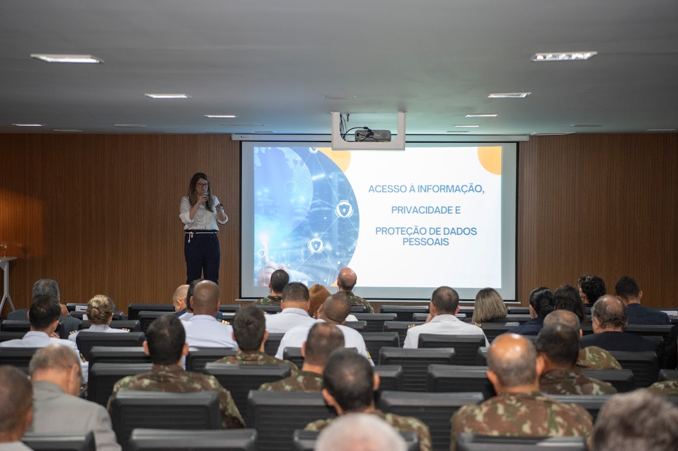 Foto evento CEX 24.jpg