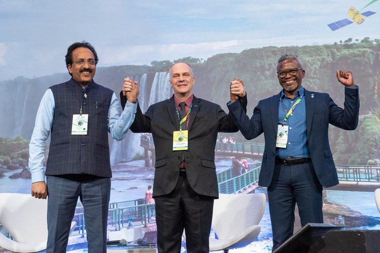 Troika do SELM: Índia, Brasil e África do Sul.