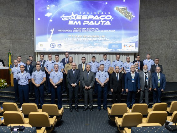 Especialistas debatem o futuro do setor espacial brasileiro e o papel estratégico do PNAE