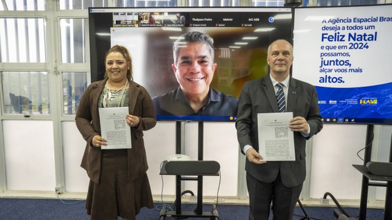 Presidente da AEB, Marco Chamon, reitora da UFERSA, Ludimilla Carvalho, e reitor da Universidade Presbiteriana Mackenzie, Marco Túlio
