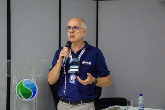 Rodrigo Leonardi representou a AEB na mesa-redonda “Operações Satelitais Integradas”