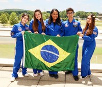 Estudantes Brasileiros no Space Camp