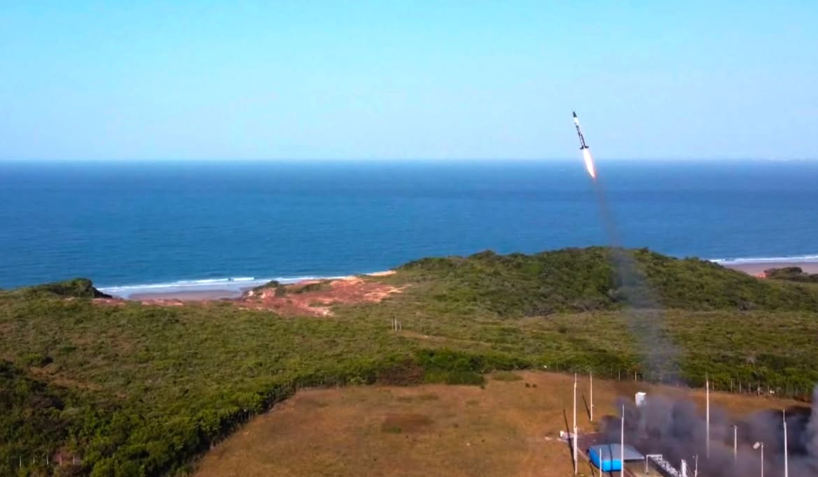 INNOSPACE realiza primeiro voo de teste do foguete suborbital SEBIT no CLA