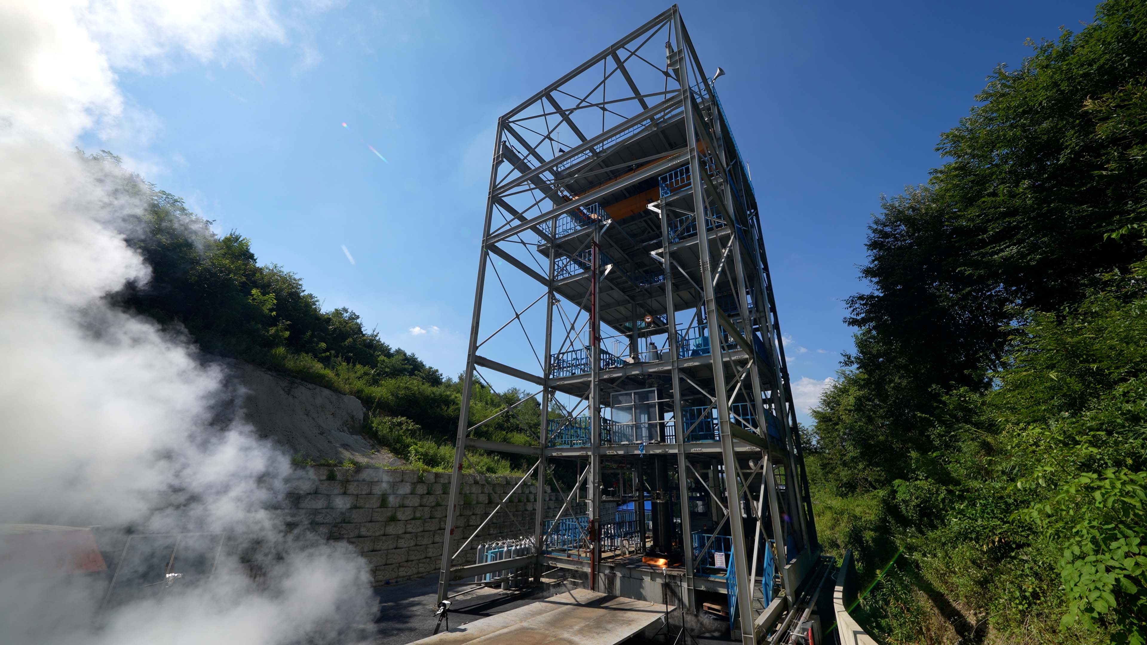 Teste de qualificação de estágio do foguete suborbital multipropósito SEBIT, da INNOSPACE, é concluído com sucesso