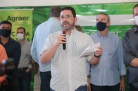 Agricultores do assentamento Itamarati recebem contratos de crédito e primeiros títulos definitivos