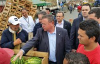 Em São Paulo, Maggi encontra permissionários da Ceagesp