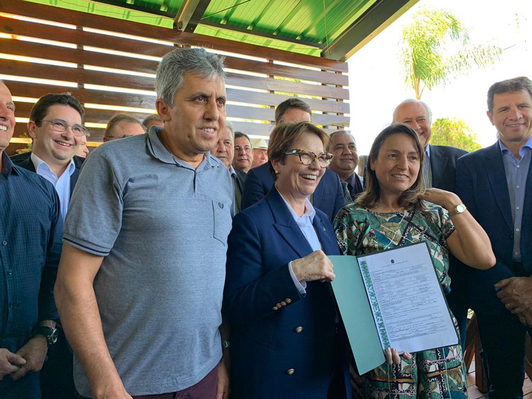 entrega de titulos RS.jpeg