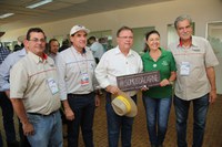 Maggi espera que EUA reabra importação de carne bovina até fim do semestre