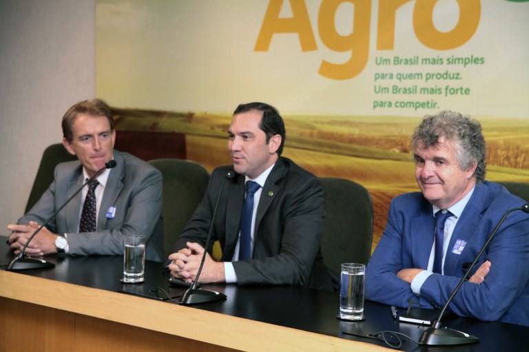 mapa importadores.jpg