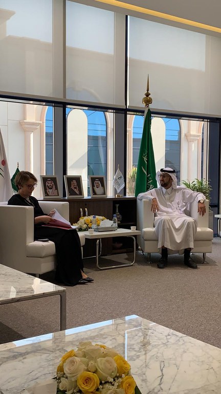 Ministra Tereza Cristina e o CEO da SFDA, Hisham bin Saad Al Jadhey, em Riade