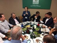 Ministra negocia com BNDES redução de juros de dívidas rurais
