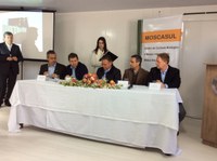 Ministro assina protocolo com setor privado para apoiar atuação da Embrapa na área de fruticultura