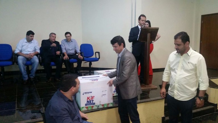 kit de irrigação.jpg