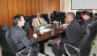 Mudanças no sistema de inspeção são discutidas com setor e servidores