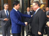 Na China para participar de reunião dos BRICS, Maggi busca ampliar comércio