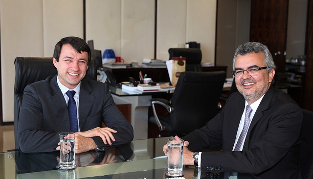 novacki secretario mt.jpg