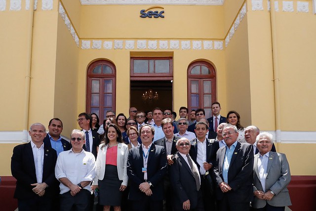 Presidente Jair Bolsonaro e ministra Tereza Cristina conhecem Tabuleiros Litorâneos, região produtora de frutas na Parnaíba (PI)
