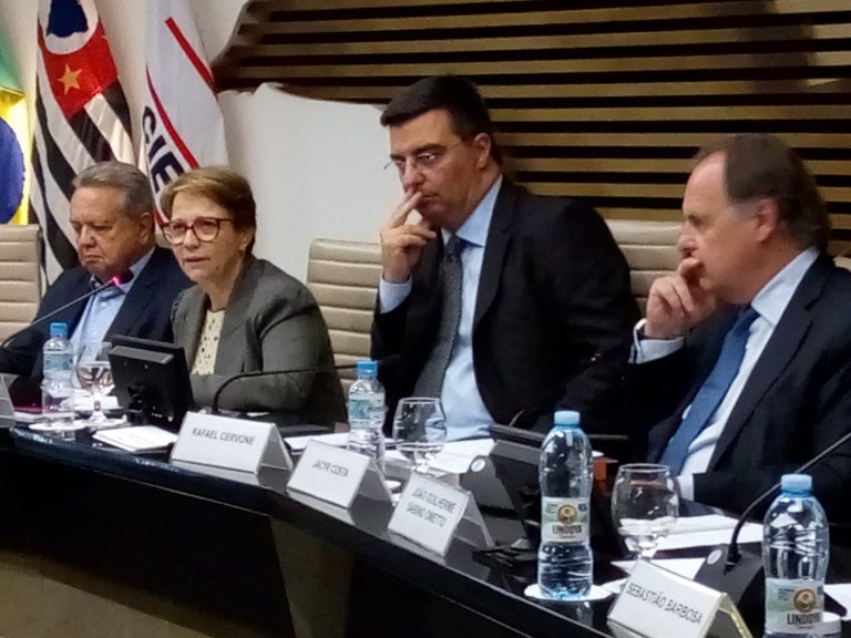 Ministra participa de reunião do Cosag, na Fiesp, em São Paulo