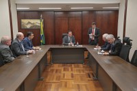 Fávaro se reúne com ministras do Reino Unido e da Ucrânia