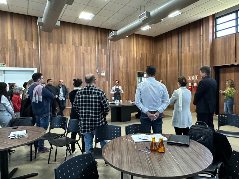 Reunião técnica Azeite e Café (2).jpg