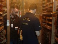 Mapa fiscaliza comércio de vinhos contrabandeados em restaurantes nos municípios do Rio Grande do Sul