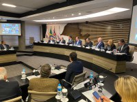 Ministro Carlos Fávaro apresenta detalhes do Plano Safra na reunião do Cosag